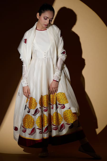 Taika By Poonam Bhagat White Chanderi, Lycra Net Floral Motifs Round Applique Anarkali Set 