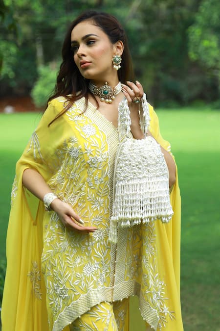 Shop Adora By Ankita Cream Crystals And Pearls Perlie Flapper Bucket Bag at Aza Fashions Shop_Adora By Ankita_Cream Crystals And Pearls Perlie Flapper Bucket Bag _at_Aza_Fashions