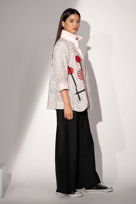 Taika By Poonam Bhagat_Pink Cotton Linen Geometric Print, Applique Embroidery Shirt Collar Scallop_Online_at_Aza_Fashions