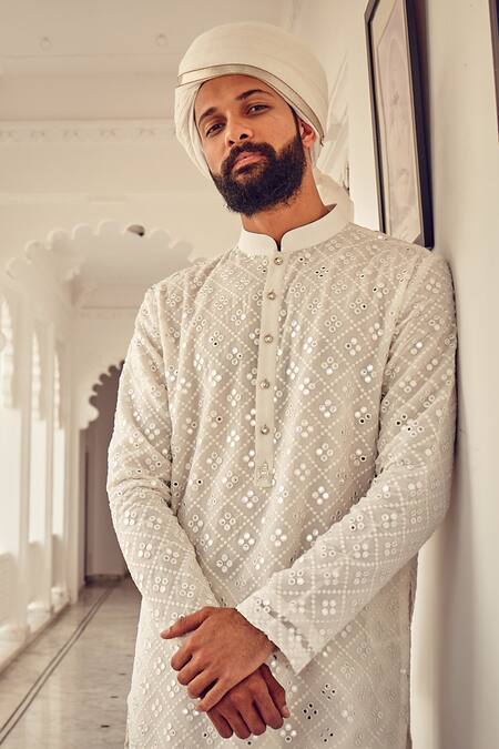Nitesh Singh Chauhan White Georgette, Cotton Silk Embroidered Kurta Set at Aza Fashions Nitesh Singh Chauhan_White Georgette, Cotton Silk Embroidered Kurta Set _at_Aza_Fashions