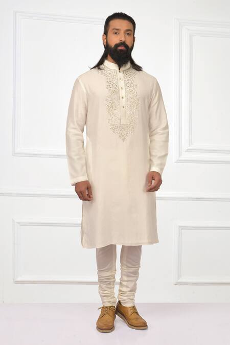 Nitesh Singh Chauhan_White Cotton , Chanderi Blend Embroidered Kurta Set _Online_at_Aza_Fashions