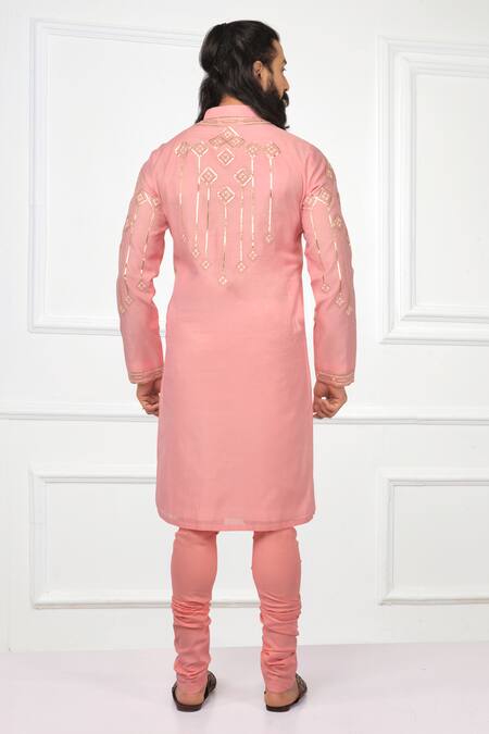 Nitesh Singh Chauhan Chanderi Silk Embroidered Kurta Set 