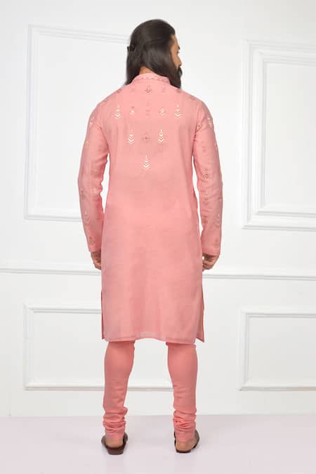 Nitesh Singh Chauhan Chanderi Silk Embroidered Kurta Set 