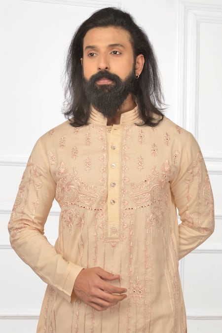Nitesh Singh Chauhan_Peach Cotton Blend Embroidered Kurta Set _at_Aza_Fashions