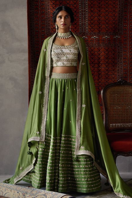 Buy_Punit Balana_Green Silk U Neck Bridal Lehenga Set _Online_at_Aza_Fashions