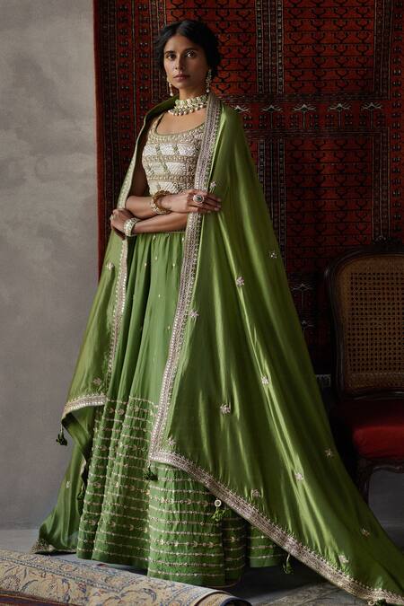 Punit Balana_Green Silk U Neck Bridal Lehenga Set _Online_at_Aza_Fashions