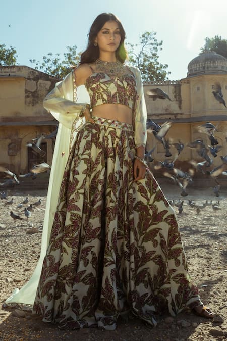 Buy_Punit Balana_Green Silk Chanderi Crop Top Sweetheart Neck Jacket And Lehenga Set _Online_at_Aza_Fashions