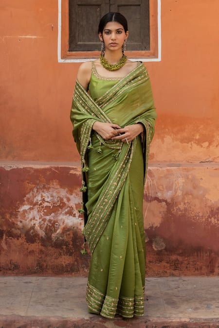 Punit Balana_Green Silk Organza U Neck Saree With Blouse _Online_at_Aza_Fashions