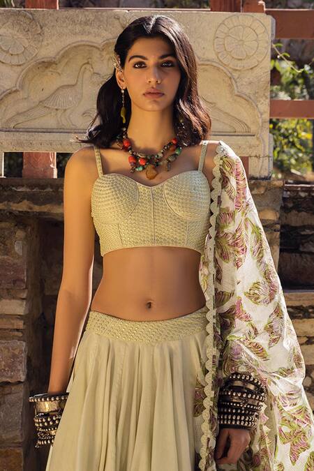 Punit Balana_Green Silk Chanderi Sweetheart Neck Lehenga Set _Online_at_Aza_Fashions