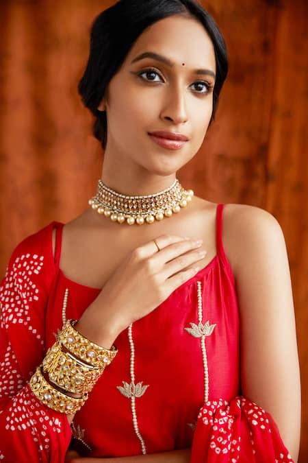 Shop Pink City By Sarika Red Silk, Chanderi Round Embroidered Kurta Set at Aza Fashions Shop_Pink City By Sarika_Red Silk, Chanderi Round Embroidered Kurta Set _at_Aza_Fashions