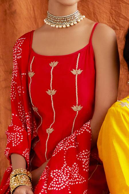 Pink City By Sarika Red Silk, Chanderi Round Embroidered Kurta Set Online at Aza Fashions Pink City By Sarika_Red Silk, Chanderi Round Embroidered Kurta Set _Online_at_Aza_Fashions