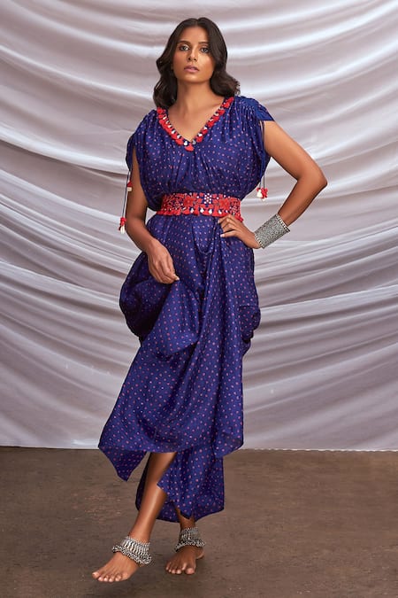 Pink City by Sarika Bandhani Print Kaftan 