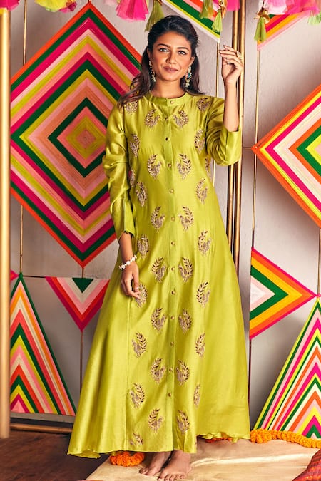 Buy Wine Velvet Embroidered Floral Notched Kurta For Women by Anantaa by  Roohi Online at Aza Fashions.