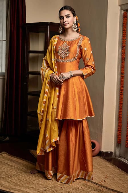 Buy Pink City By Sarika Orange Silk Chanderi Embroidered Kurta Sharara Set Online at Aza Fashions Buy_Pink City By Sarika_Orange Silk Chanderi Embroidered Kurta Sharara Set _Online_at_Aza_Fashions
