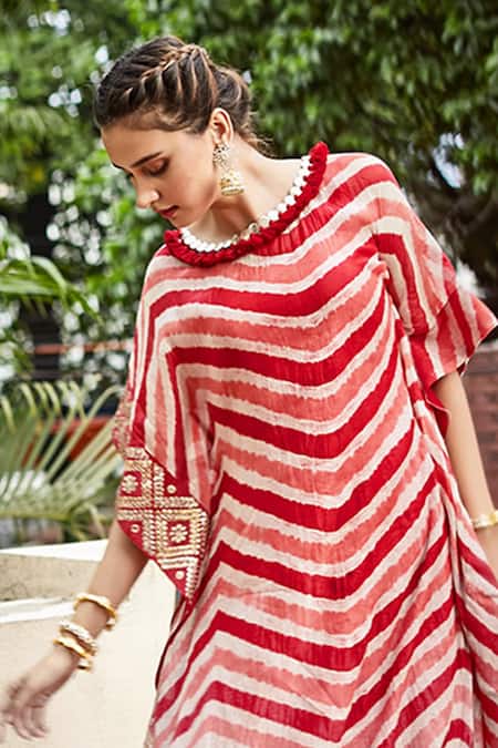 Pink City By Sarika_Red Silk Chanderi Kaftan Pant Set _Online_at_Aza_Fashions