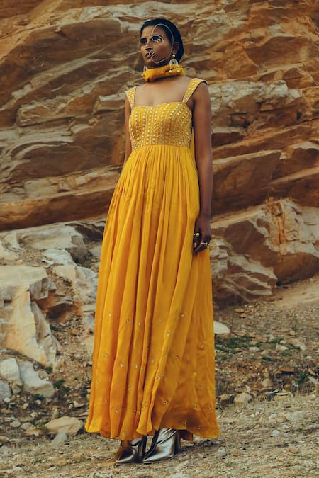 EASE Yellow Viscose , Sarin Floral Embroidered Anarkali With Dupatta Online at Aza Fashions EASE_Yellow Viscose , Sarin Floral Embroidered Anarkali With Dupatta _Online_at_Aza_Fashions