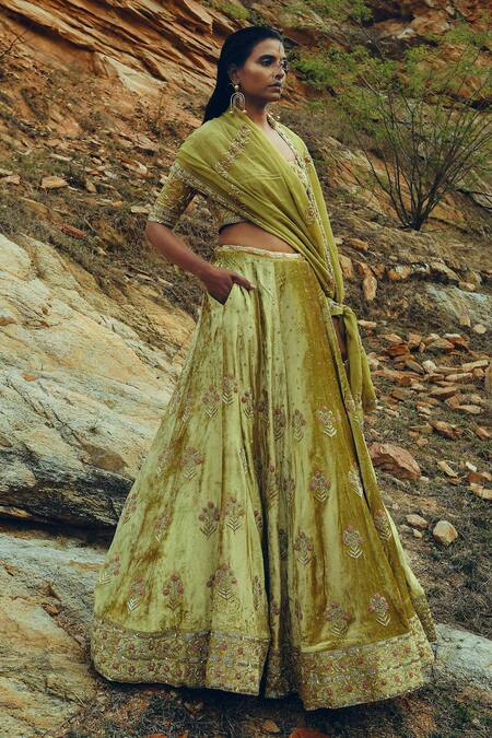 EASE_Yellow Velvet, Viscose Organza Nakshi Square Neck Embroidered Bridal Lehenga Set_Online_at_Aza_Fashions