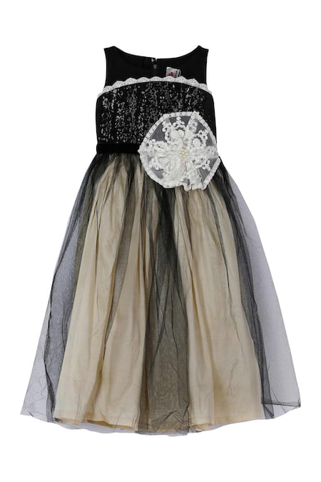 Pinkcow designs pvt ltd Embellished Gown 