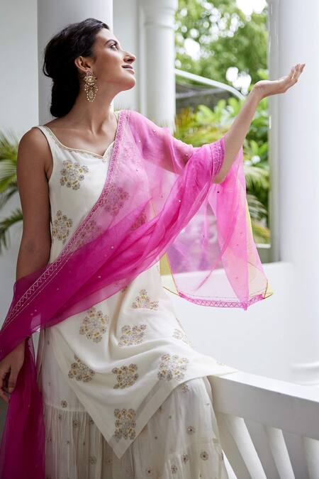 Buy Label Nimbus White Chanderi Dupatta Organza V Neck Embroidered Kurta And Sharara Set Online at Aza Fashions Buy_Label Nimbus_White Chanderi Dupatta Organza V Neck Embroidered Kurta And Sharara Set_Online_at_Aza_Fashions