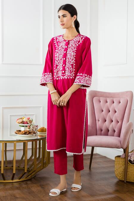 Sage Saga Pink Lawn Cotton Round Embroidered Kurta And Pant Set 