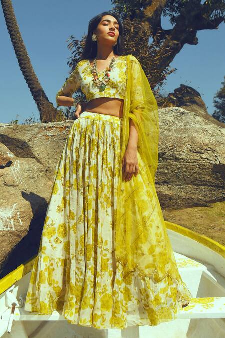 Paulmi And Harsh_White Organza, Net, Georgette V Neck Printed Lehenga Set _Online_at_Aza_Fashions