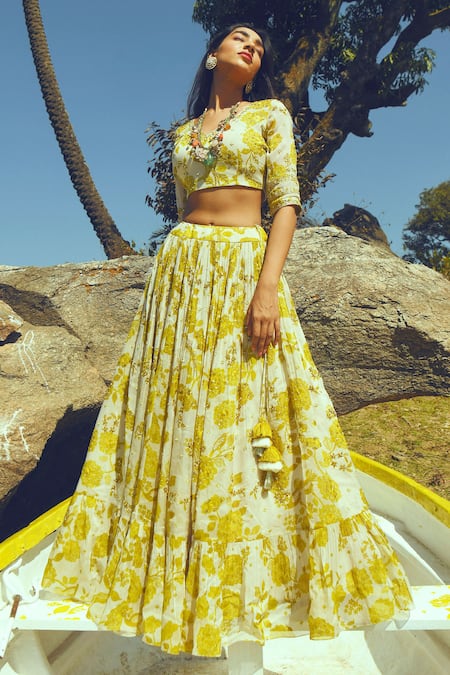Shop_Paulmi And Harsh_White Organza, Net, Georgette V Neck Printed Lehenga Set _at_Aza_Fashions
