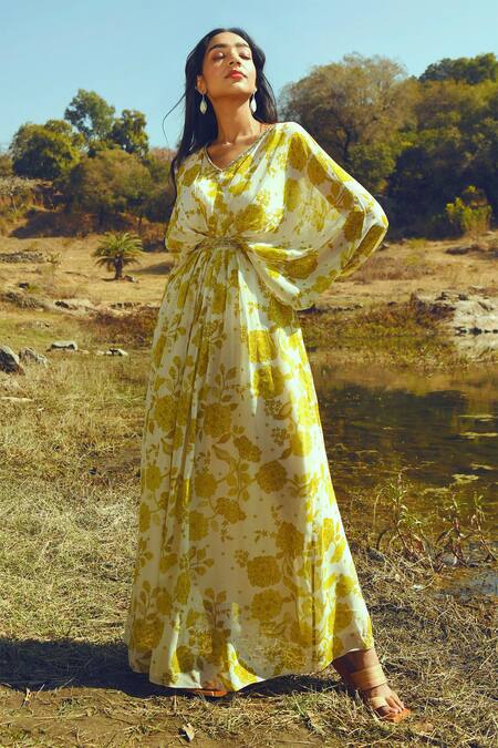 Buy_Paulmi And Harsh_White Georgette V Neck Printed Kaftan_Online_at_Aza_Fashions