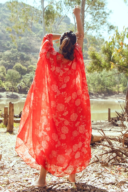 Shop_Paulmi And Harsh_Red Georgette V Neck Floral Print Kaftan _at_Aza_Fashions