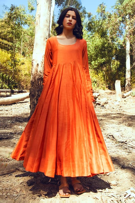 Paulmi And Harsh_Orange Anarkali And Pant Mul Cotton Dupatta Chanderi Round Set_Online_at_Aza_Fashions