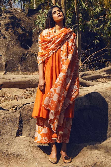 Shop Paulmi And Harsh Orange Anarkali And Pant Mul Cotton Dupatta Chanderi Round Set Online at Aza Fashions Shop_Paulmi And Harsh_Orange Anarkali And Pant Mul Cotton Dupatta Chanderi Round Set _Online_at_Aza_Fashions
