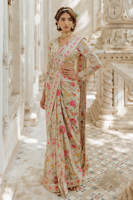 Paulmi And Harsh White Georgette V Neck Pre-stitched Saree With Blouse 