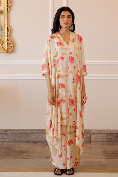 Paulmi and Harsh Asymmetric Printed Kurta & Pant Set 