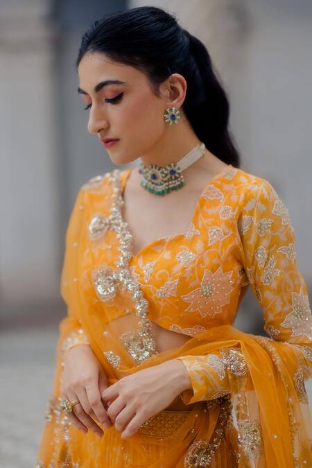 Paulmi And Harsh_Orange Lehenga And Blouse Organza Dupatta Net Sweetheart Neck Bridal Set_at_Aza_Fashions