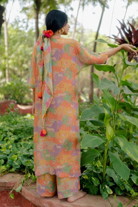 Shop Paulmi And Harsh Multi Color Pure Crepe Naksha Print And Sequin Notched Tunic Pant Set at Aza Fashions Shop_Paulmi And Harsh_Multi Color Pure Crepe Naksha Print And Sequin Notched Tunic Pant Set _at_Aza_Fashions