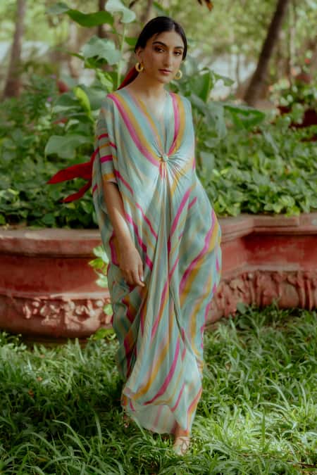Paulmi And Harsh Striped Kaftan With Inner 