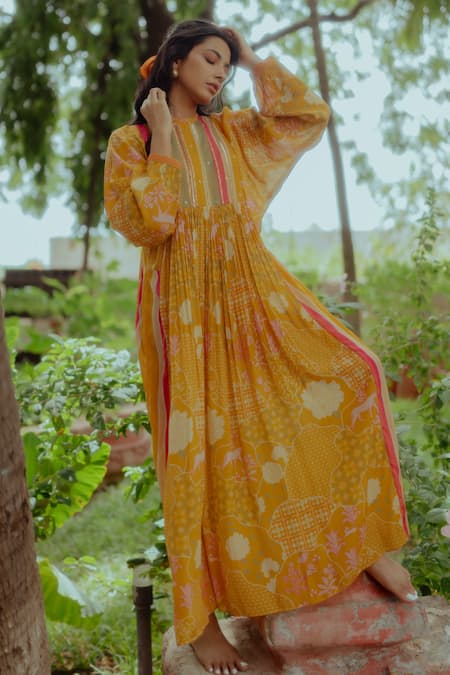 Paulmi And Harsh_Yellow Pure Crepe Floral Print, Mirror , Thread High Neck Dress _Online_at_Aza_Fashions