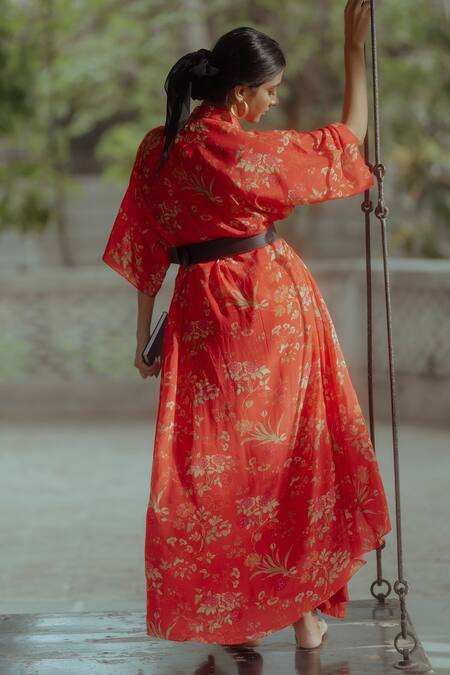 Paulmi And Harsh_Red Dress Pure Crepe And Inner Shantoon Rose Print Collared Shirt With Belt _Online_at_Aza_Fashions