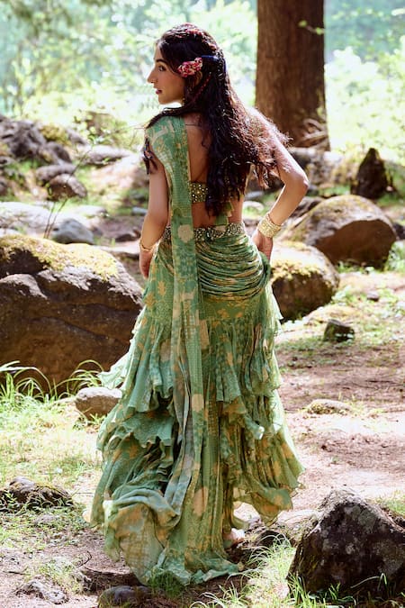 Shop Paulmi And Harsh Green Georgette And Organza Geometric Print, Mirror, Pre-draped Saree With Blouse at Aza Fashions Shop_Paulmi And Harsh_Green Georgette And Organza Geometric Print, Mirror, Pre-draped Saree With Blouse _at_Aza_Fashions