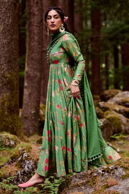 Shop Paulmi And Harsh Green Anarkali Silk And Dupatta Mul Anar Print & Zari V Neck With Online at Aza Fashions Shop_Paulmi And Harsh_Green Anarkali Silk And Dupatta Mul Anar Print & Zari V Neck With _Online_at_Aza_Fashions