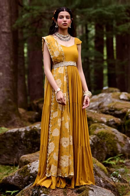 Paulmi and Harsh Tiered Anarkali With Printed Dupatta 