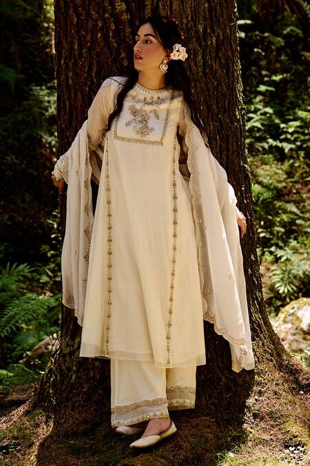 Paulmi And Harsh_White Chanderi Mirrors, Sequins, Cutdana And Resham Thread Work, Kurta Palazzo Set _Online_at_Aza_Fashions