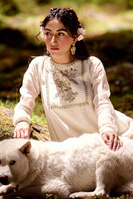 Buy_Paulmi And Harsh_White Chanderi Mirrors, Sequins, Cutdana And Resham Thread Work, Kurta Palazzo Set _Online_at_Aza_Fashions