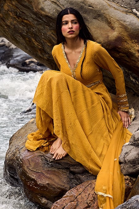 Paulmi And Harsh Yellow Georgette And Net Cutdana, Geometric Print, Dabka & Anarkali With Dupatta at Aza Fashions Paulmi And Harsh_Yellow Georgette And Net Cutdana, Geometric Print, Dabka & Anarkali With Dupatta_at_Aza_Fashions