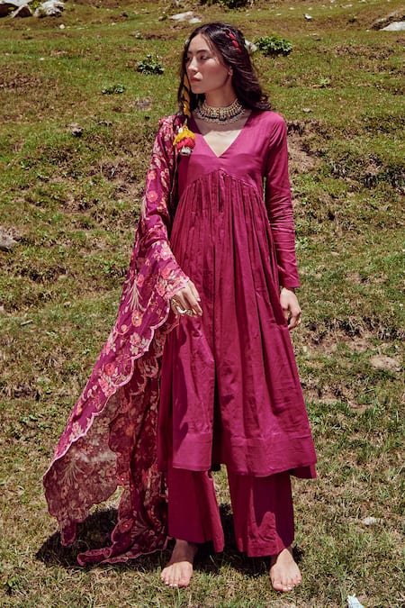 Shop Paulmi And Harsh Purple Cotton Mul And Malai Chanderi Floral Print, Anarkali Set With Dupatta Online at Aza Fashions Shop_Paulmi And Harsh_Purple Cotton Mul And Malai Chanderi Floral Print, Anarkali Set With Dupatta _Online_at_Aza_Fashions