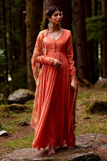 Buy_Paulmi And Harsh_Orange Malai Chanderi Rose Print And Mirror V Neck Anarkali With Dupatta _Online_at_Aza_Fashions