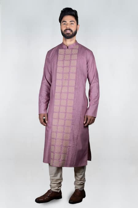 Priyanka Haralalka Handloom Cotton Embroidered Kurta Set 