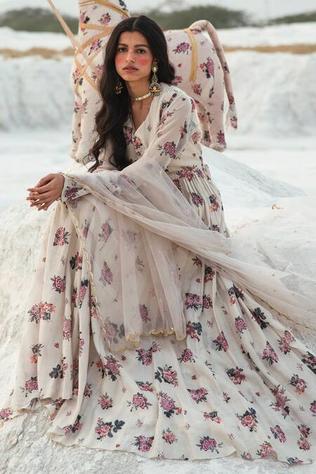 Paulmi And Harsh White Anarkali Cotton Silk, Georgette Dupatta Net V Neck Printed With Online at Aza Fashions Paulmi And Harsh_White Anarkali Cotton Silk, Georgette Dupatta Net V Neck Printed With_Online_at_Aza_Fashions