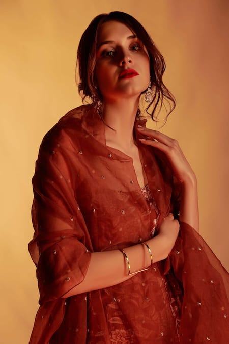 Buy_House of Hiya_Maroon Kurta And Sharara Modal Satin & Shantoon Lining Floral Print Set _Online_at_Aza_Fashions