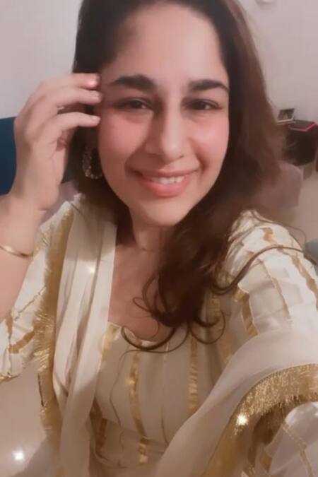 Shop Palak & Mehak Beige Dupatta Chiffon, Kurta And Pant Cotton Silk Gota Embroidered Palazzo Set Shop_Palak & Mehak_Beige Dupatta Chiffon, Kurta And Pant Cotton Silk Gota Embroidered Palazzo Set