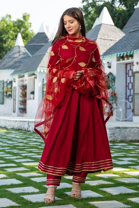 Pheeta_Maroon Rayon Plain Round Anarkali Set With Embroidered Dupatta_Online_at_Aza_Fashions